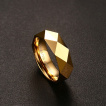 Bague homme facettée en tungstène doré