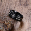 Bague homme noire  compas de navigation et filins d'acier