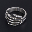 Bague homme rock en acier à main squelette
