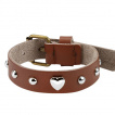 Bracelet en cuir avec inserts dômes et coeurs