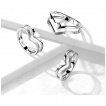 Bague femme double chevron à coeur en acier