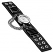Montre gothique à bracelet en cuir riveté à chaines avec crane et os croisés