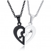 Pendentifs moitiés de coeur traversées de la flèche de cupidon