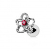 Piercing cartilage tragus hélix à fleur ajourée avec strass rouge