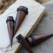 Piercing écarteur taper en bois de sono foncé
