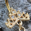 Piercing nombril doré couronne de princesse