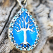 Piercing nombril goutte à arbre de vie