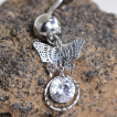 Piercing nombril pendentifs papillon et anneau