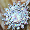 Piercing nombril soleil éblouissant de strass et écailles