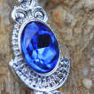 Piercing nombril style victorien à pierre bleue