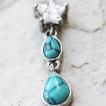 Piercing nombril  trio de gouttes de turquoise et toile strass