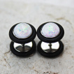 Piercing oreille style faux plug  embout en opale