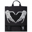 Sac  dos gothique  mains squelette formant un coeur 