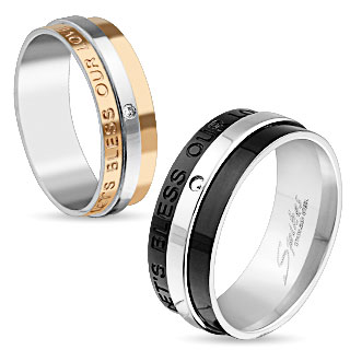 Bague de couple en acier bicolore  gravure "Let's Bless Our Love"