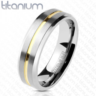 Bague en titane bross  rainure centrale dore