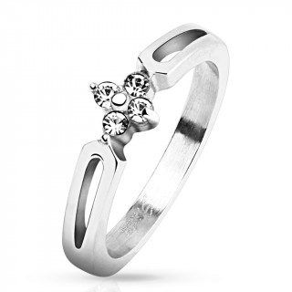 Bague femme ajourée en acier avec fleur de pierres