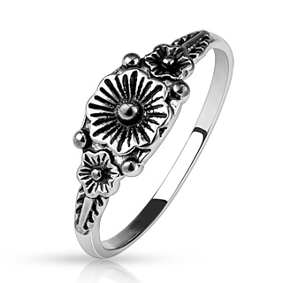 Bague femme en laiton avec composition florale à perles