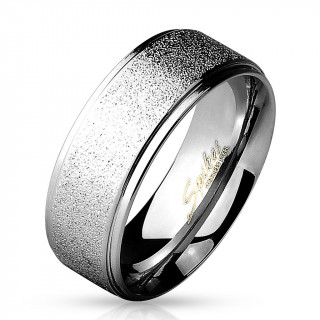 Bague homme en acier argent poli avec bandeau sabl