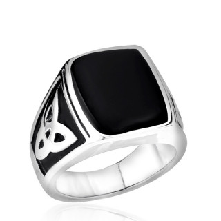 Bague homme en acier avec symboles trinit et pierre noire