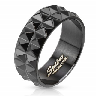 Bague homme en acier noirci avec pyramides