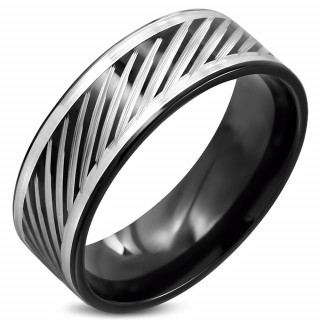 Bague homme noire acier  rainures diagonales