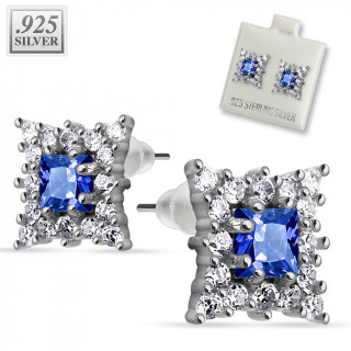 Boucles d'oreilles carrées concaves pavées de strass
