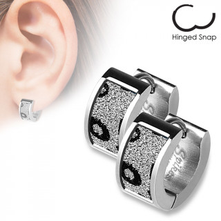 Boucles d'oreilles créoles en acier à rectangle sablé léopard