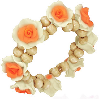 bracelet  roses oranges et crme en fimo puis perles de bois