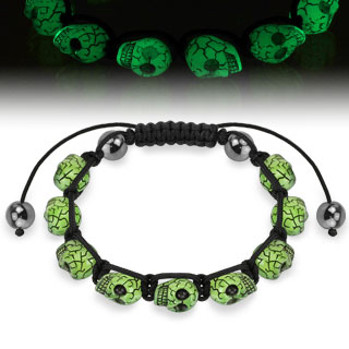 Bracelet ajustable perl avec ttes de mort fluoresecentes