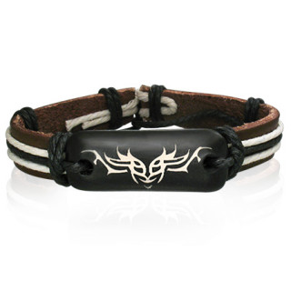 Bracelet en cuir marron et corde avec plaque en os  masque tribal