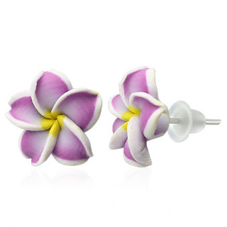 Clous d'oreilles  fleur de frangipanier en fimo REF-8758