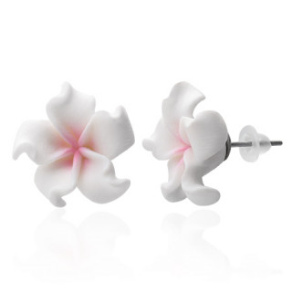 Clous d'oreilles à fleur de frangipanier en fimo REF-8761