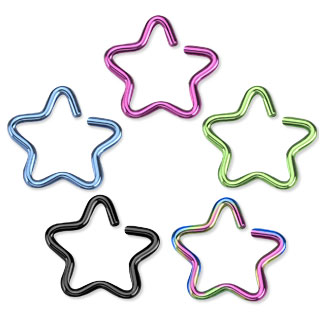 Faux piercing cartilage IP Titanium en forme d'toile