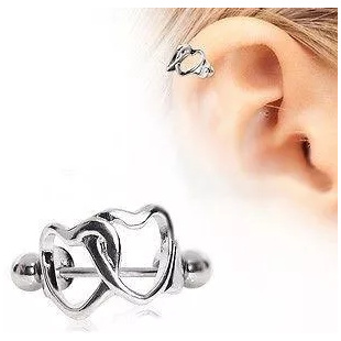 Piercing cartilage hlix  coeurs enlacs