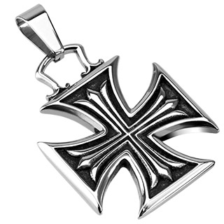 Pendentif acier croix de malte à reliefs