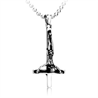 Pendentif gothique crucifix invers en acier avec chaine