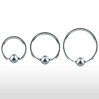 Piercing anneau captif en titane