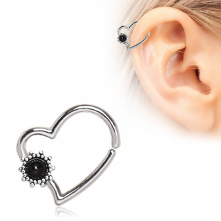 Piercing cartilage anneau coeur  petite fleur noire