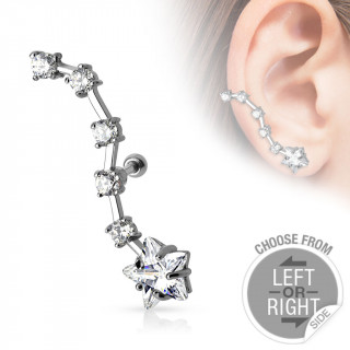 Piercing cartilage oreille avec toile suivie de 5 strass