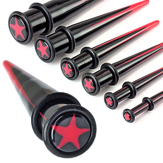 Piercing carteur noir avec toile rouge type tapers