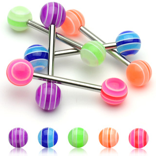 Piercing langue rubans parall�les