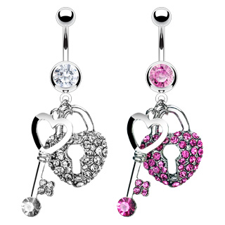 Piercing nombril cl� de la beaut�