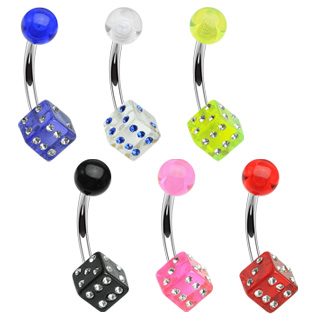 Piercing nombril d�s sertis