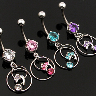 Piercing nombril double-anneau et dauphin