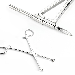 Pince clamp pour piercing septum (Forceps)