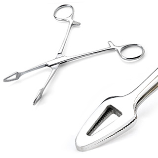 Pince clamp triangulaire inverse (Reverse Pennington Forceps)