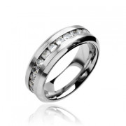 Bague acier avec bande centrale sertie